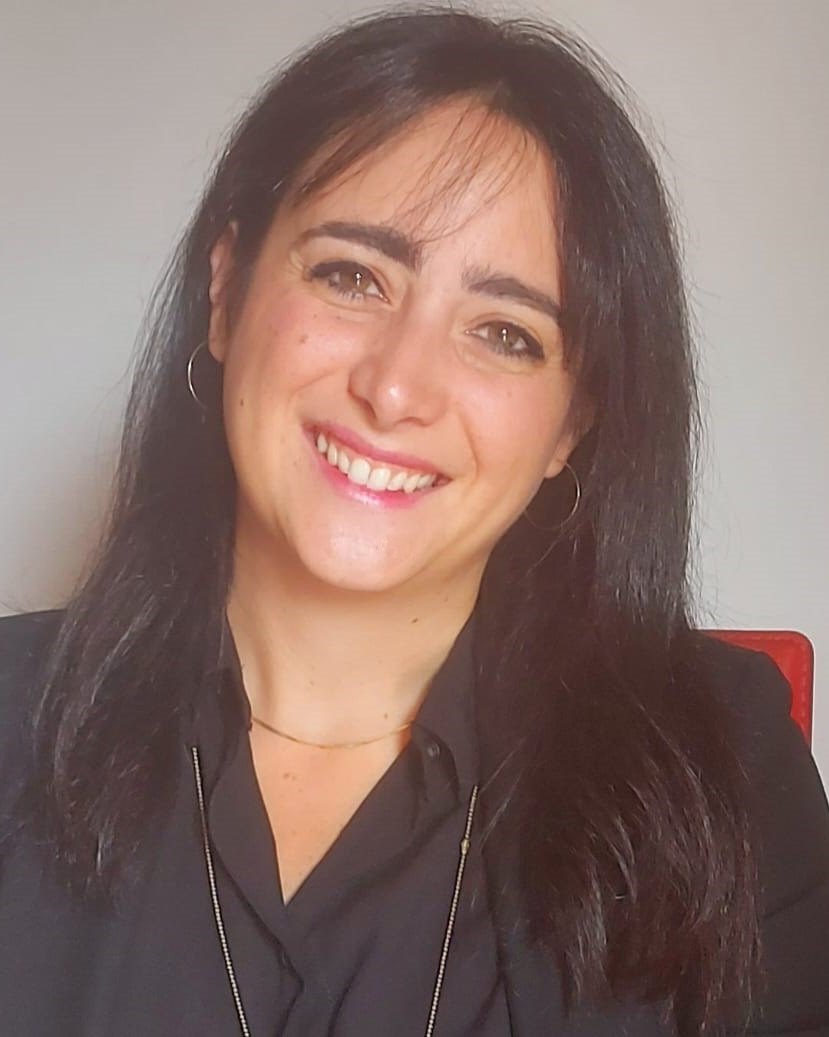 Ritratto della dottoressa Laura Mattera, psicologa e psicoterapeuta